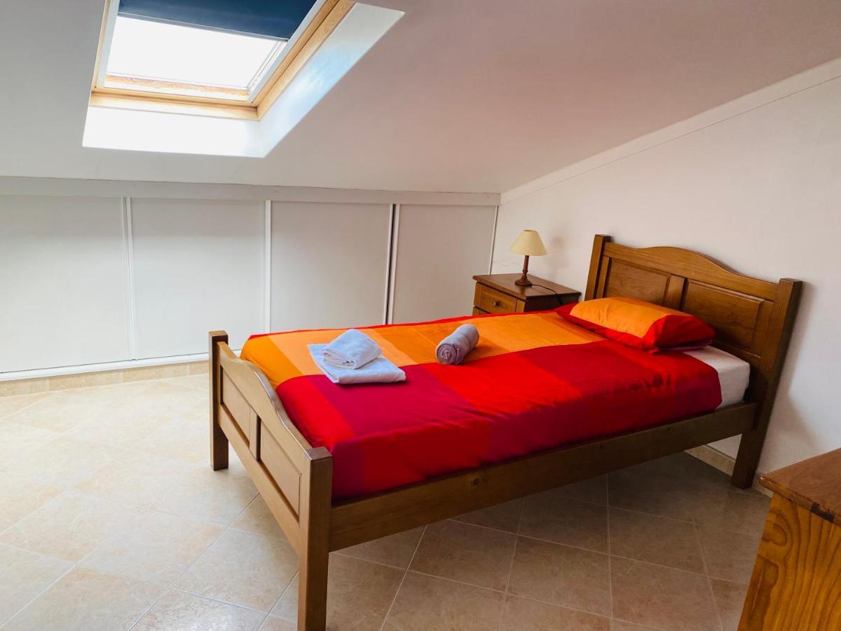 Swordfish Beach Apartment Peniche Exterior foto